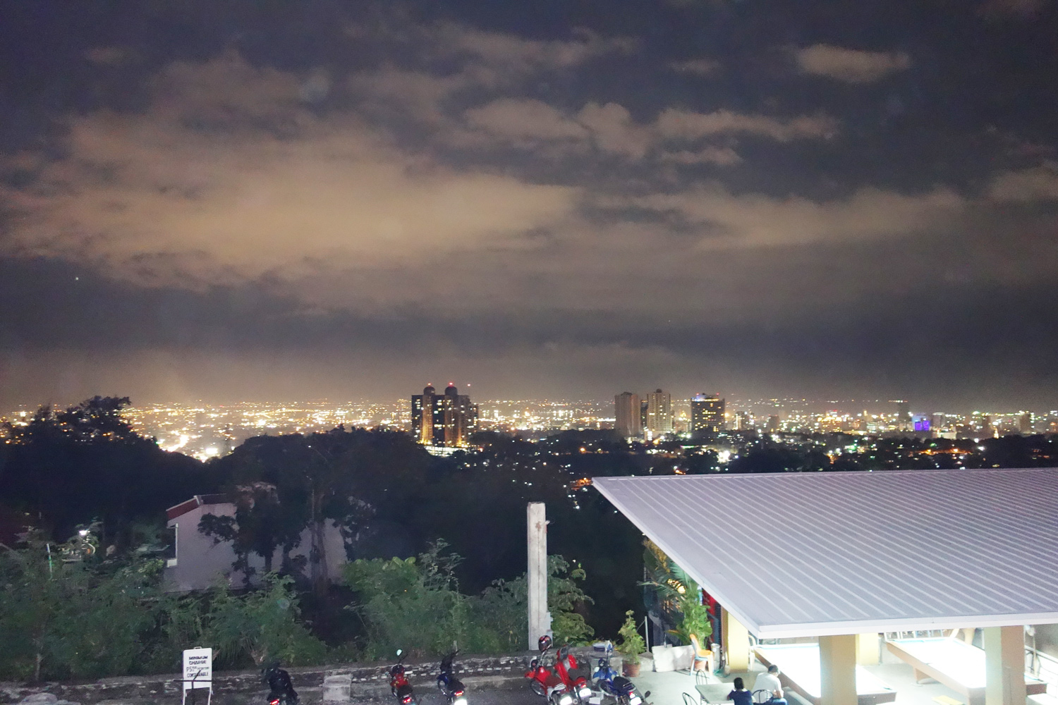 ¥10,000 night view & dinner in Cebu